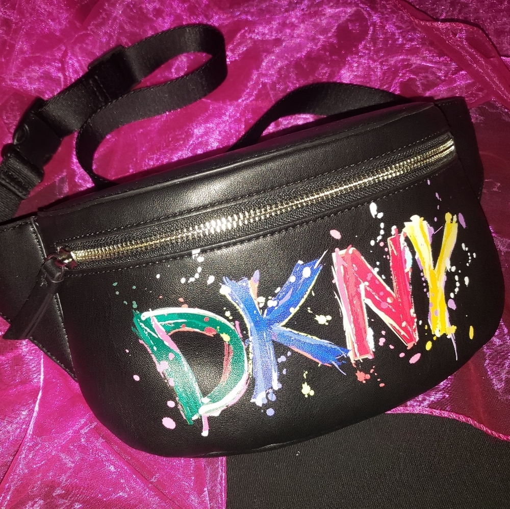 DKNY Designer Fannypak